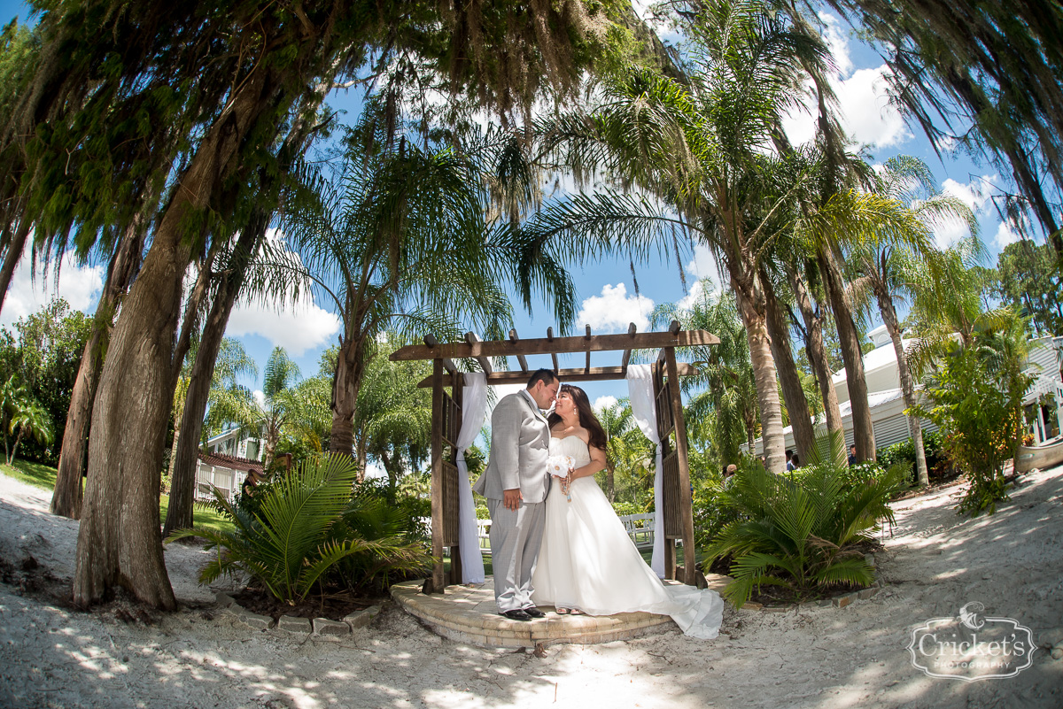 Angelica And Miguel S Destination Paradise Cove Orlando Destination Wedding