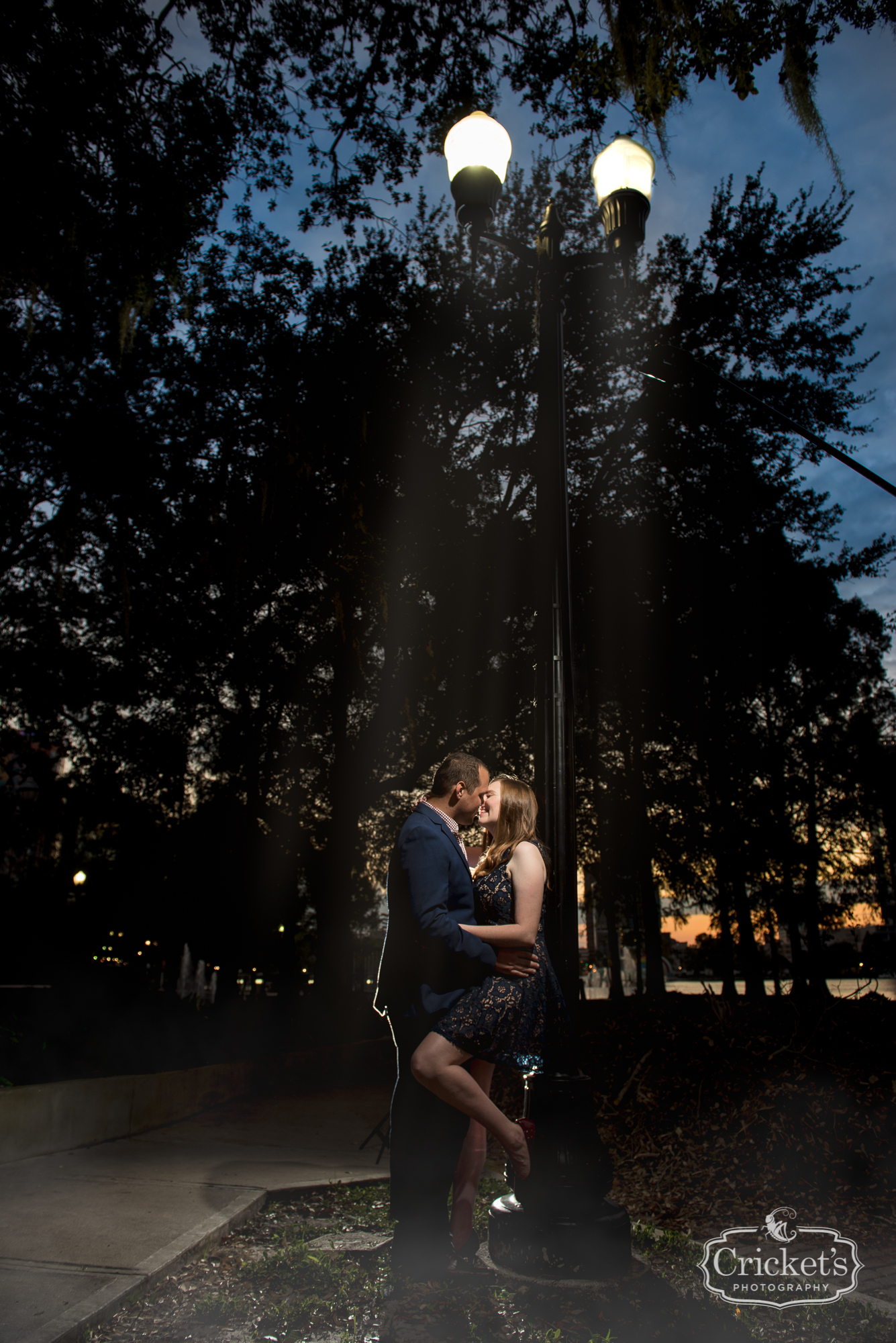 downtown orlando lake eola engagement photography