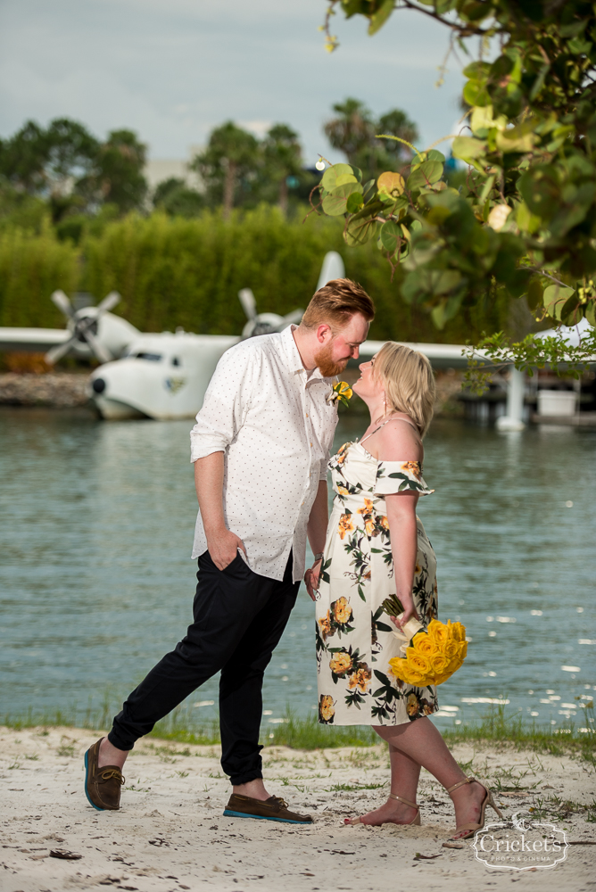 Heather and Darren's Intimate Loews Royal Pacific Resort Wedding