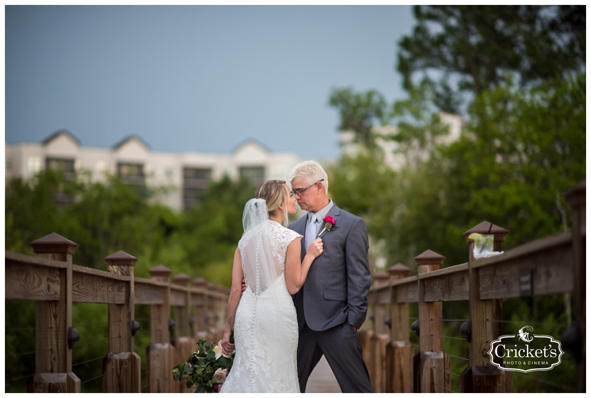 grove resort and waterpark wedding